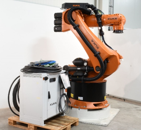 KRC4 kontrollü ağır hizmet tipi endüstriyel robot